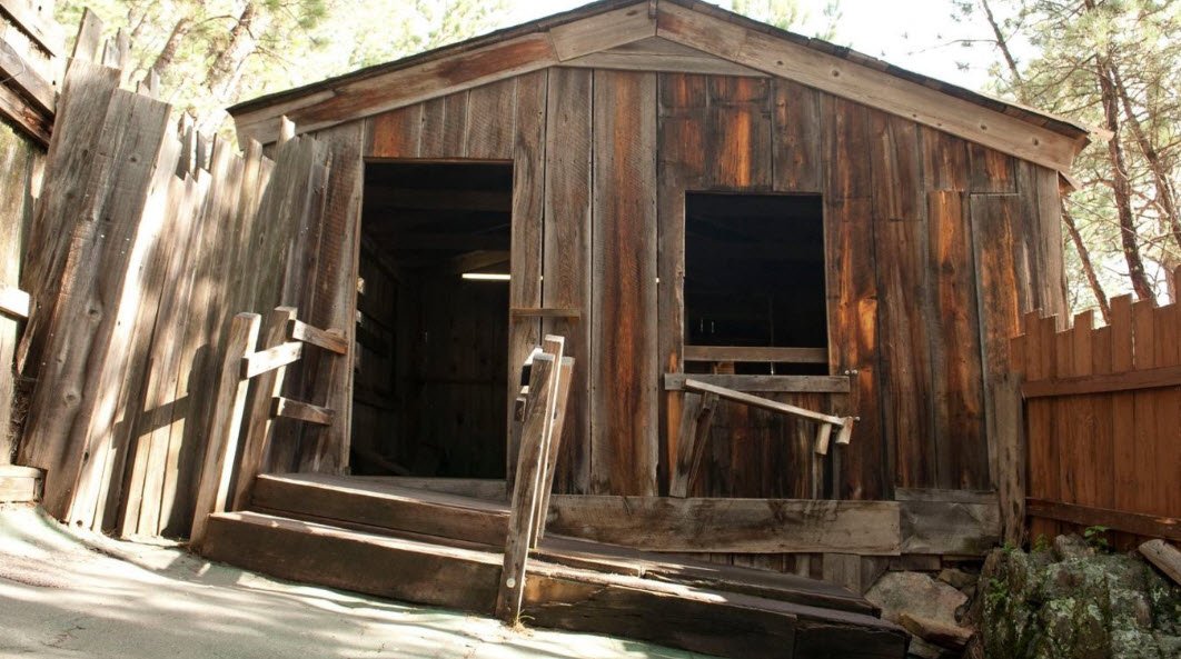 Cosmos Mystery Area, South Dakota, USA